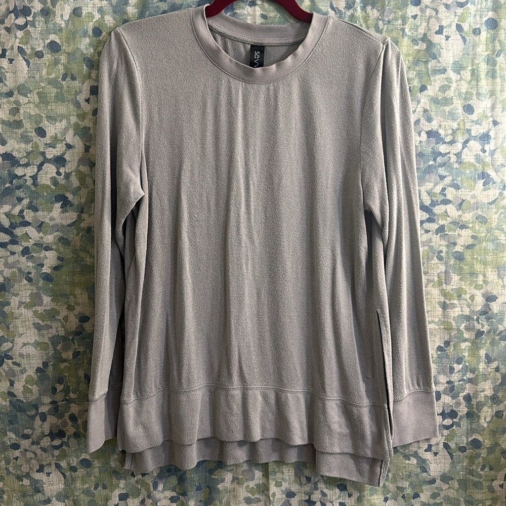SAVVI Remy Sweater L/XL - Picture 3 of 5
